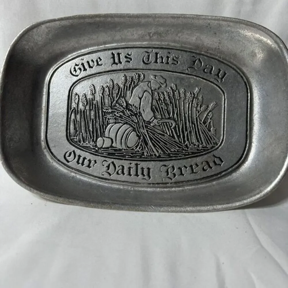 Wilton Columbia Bread Tray Plate Metalware Pewter‎ Give Us This Daily Bread